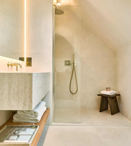 realestate_colorcorrection_service
